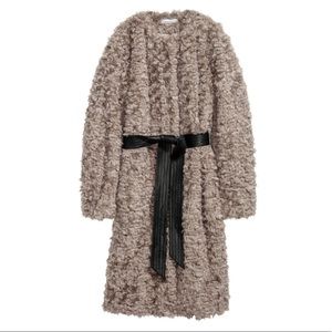 NWT H&M FAUX FUR COAT W/ LETTER BELT
